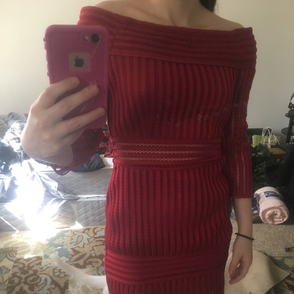 ENDLESS ROSE Brand Off Shoulder Cocktail Dress!